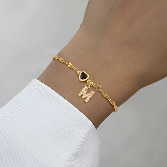 Minimalist Black Heart-Shaped Micro-Paved Zircon Initial Letter 18K Gold Plated 201 Stainless Steel Lip Chain Women's Bracelet
