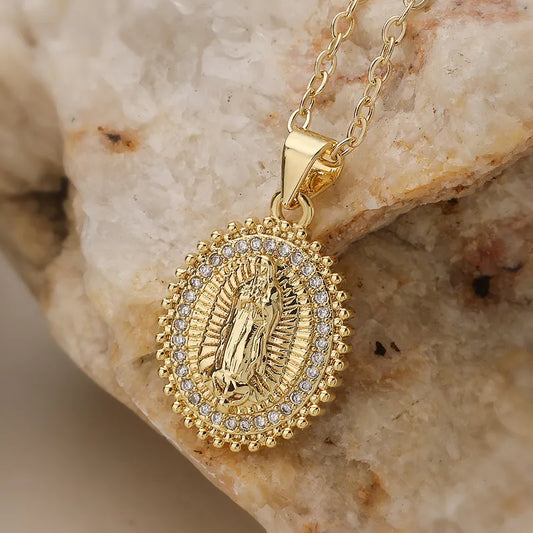 Vintage Water Plated 18K Gold Copper Inlaid Zircon Virgin Mary Oval Pendant Necklace For Women Retro Style